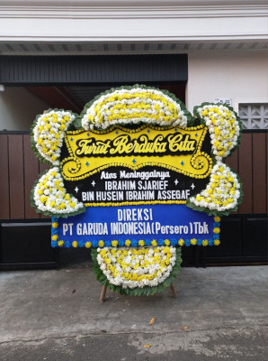 Papan Bunga Duka di Arma Jaya