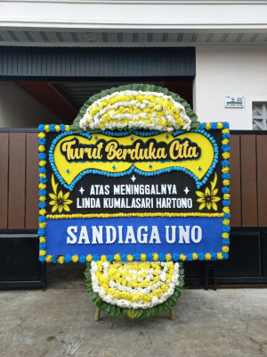 Papan Bunga Duka di Arma Jaya